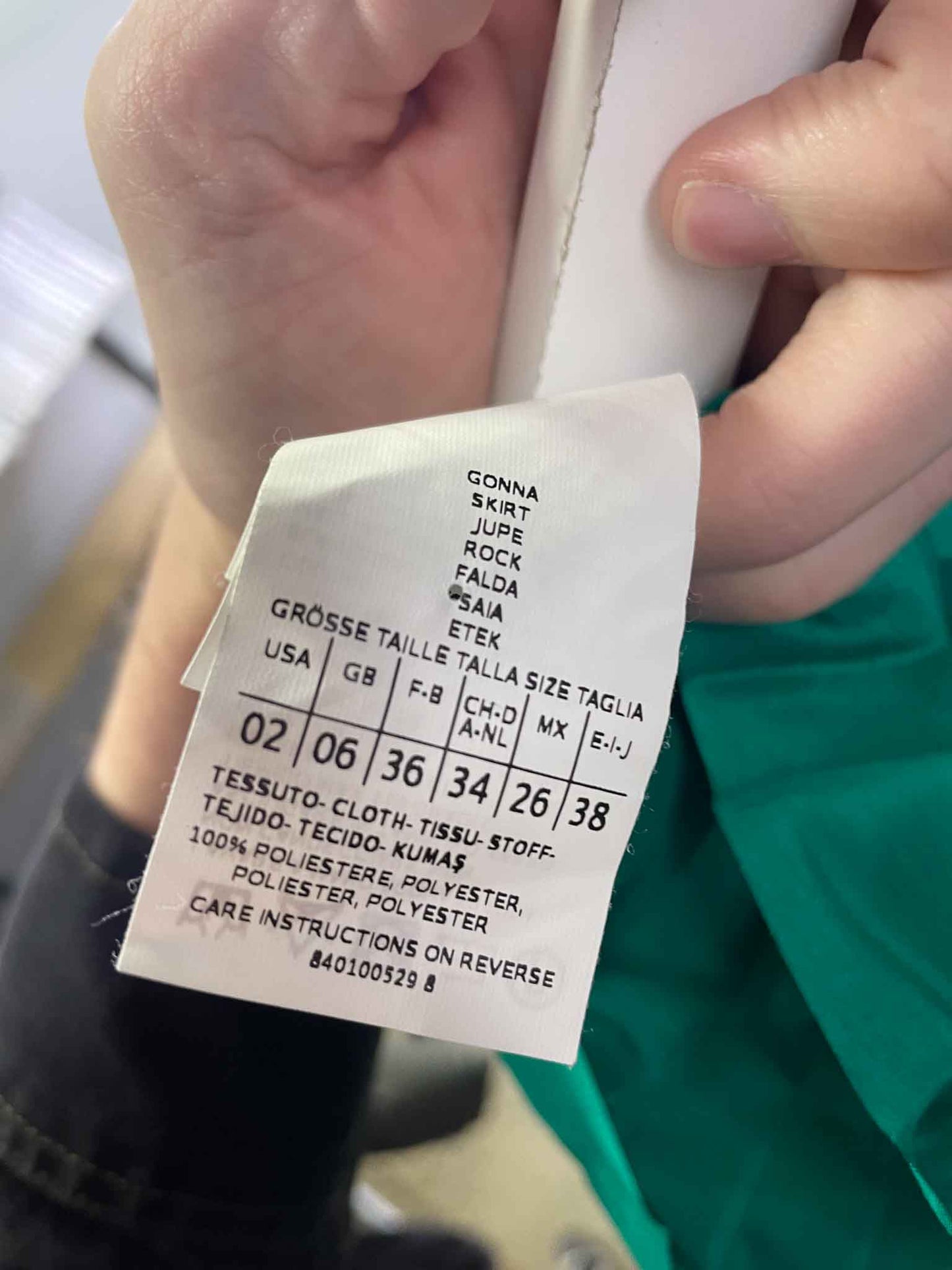 Size 6 | Max&Co Pleated Skirt