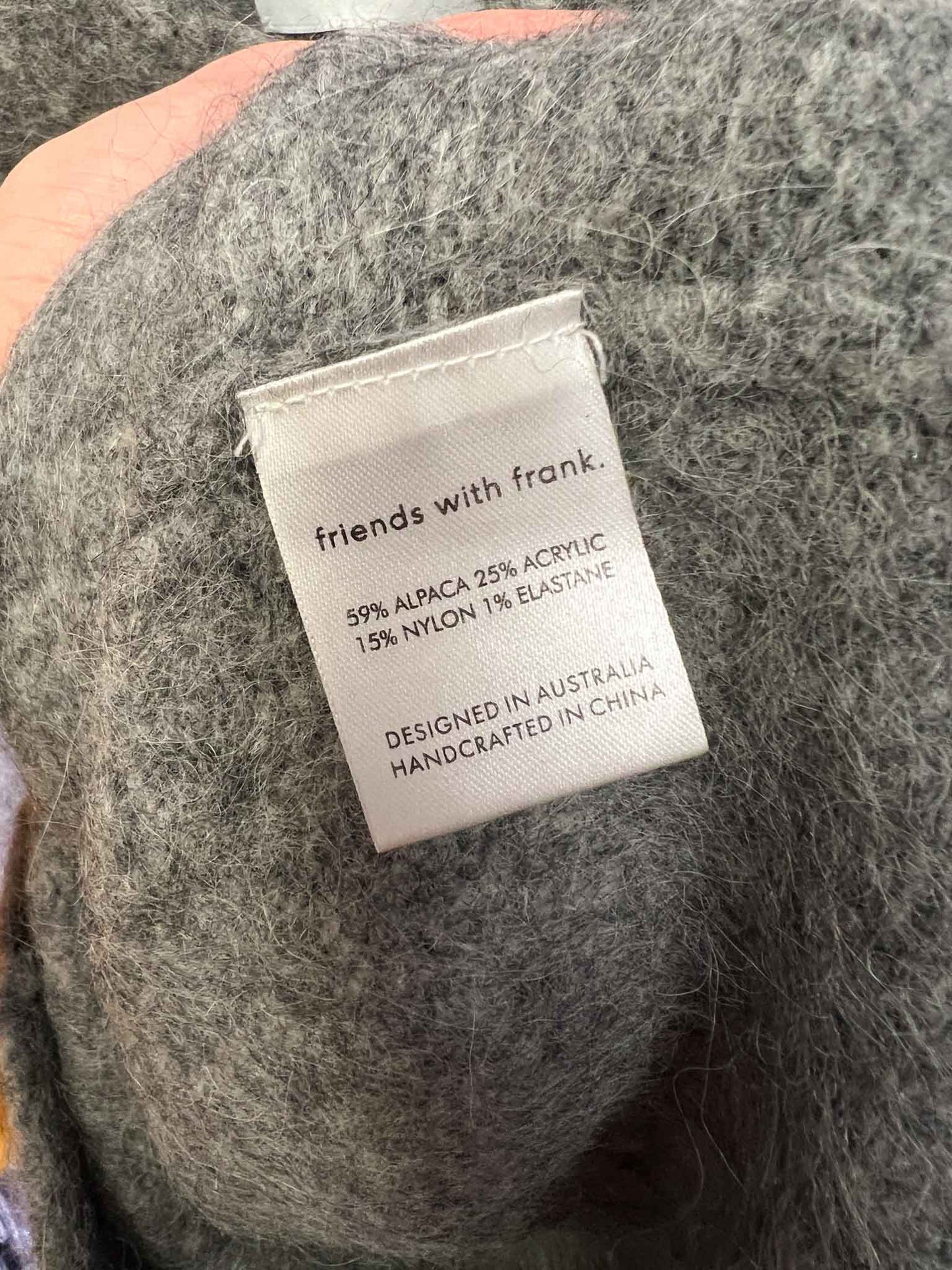 Size L | Friends with Frank The Alexandra V-Neck Jumper