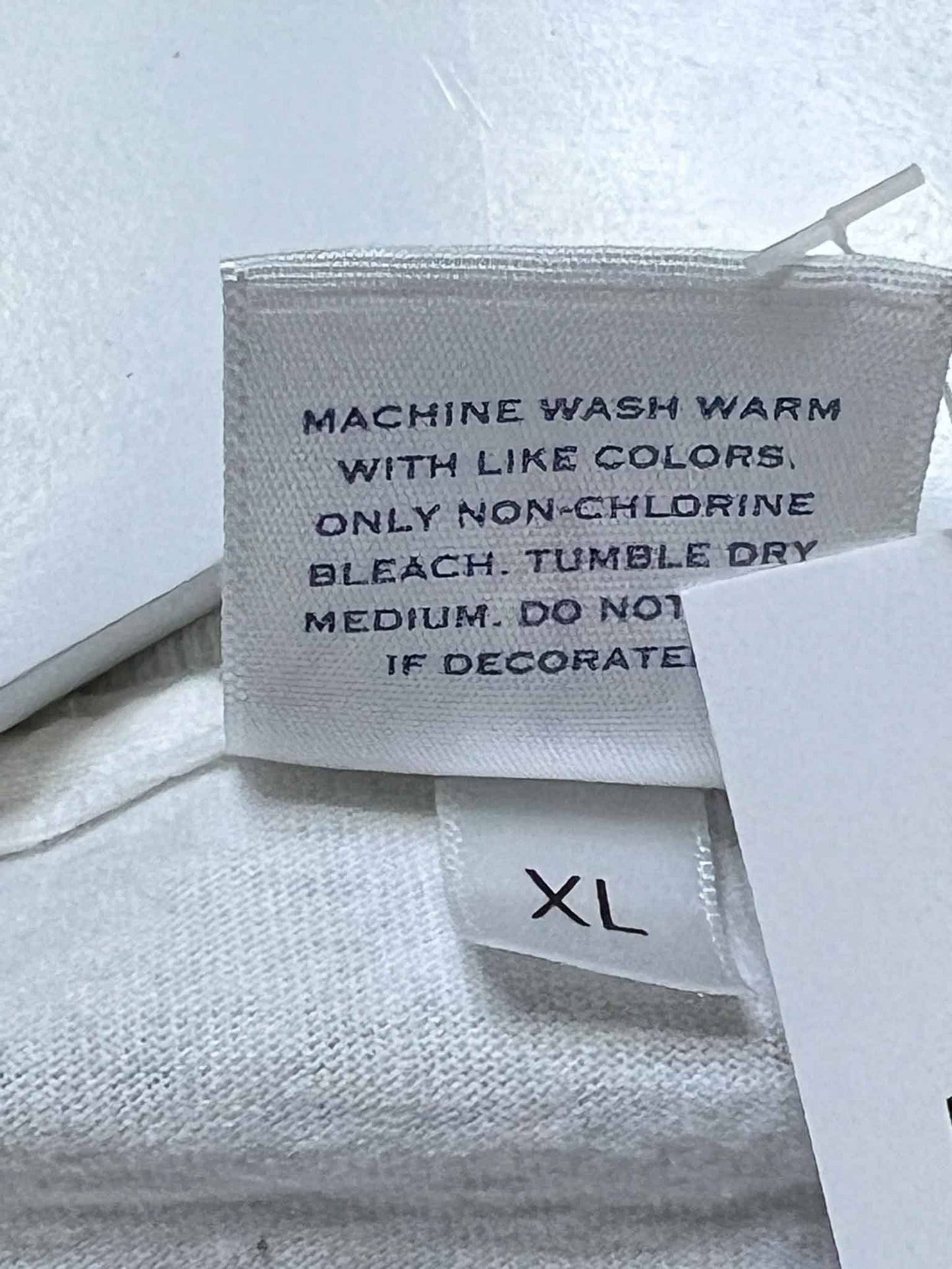 Size XL | Noah NYC Australia Top
