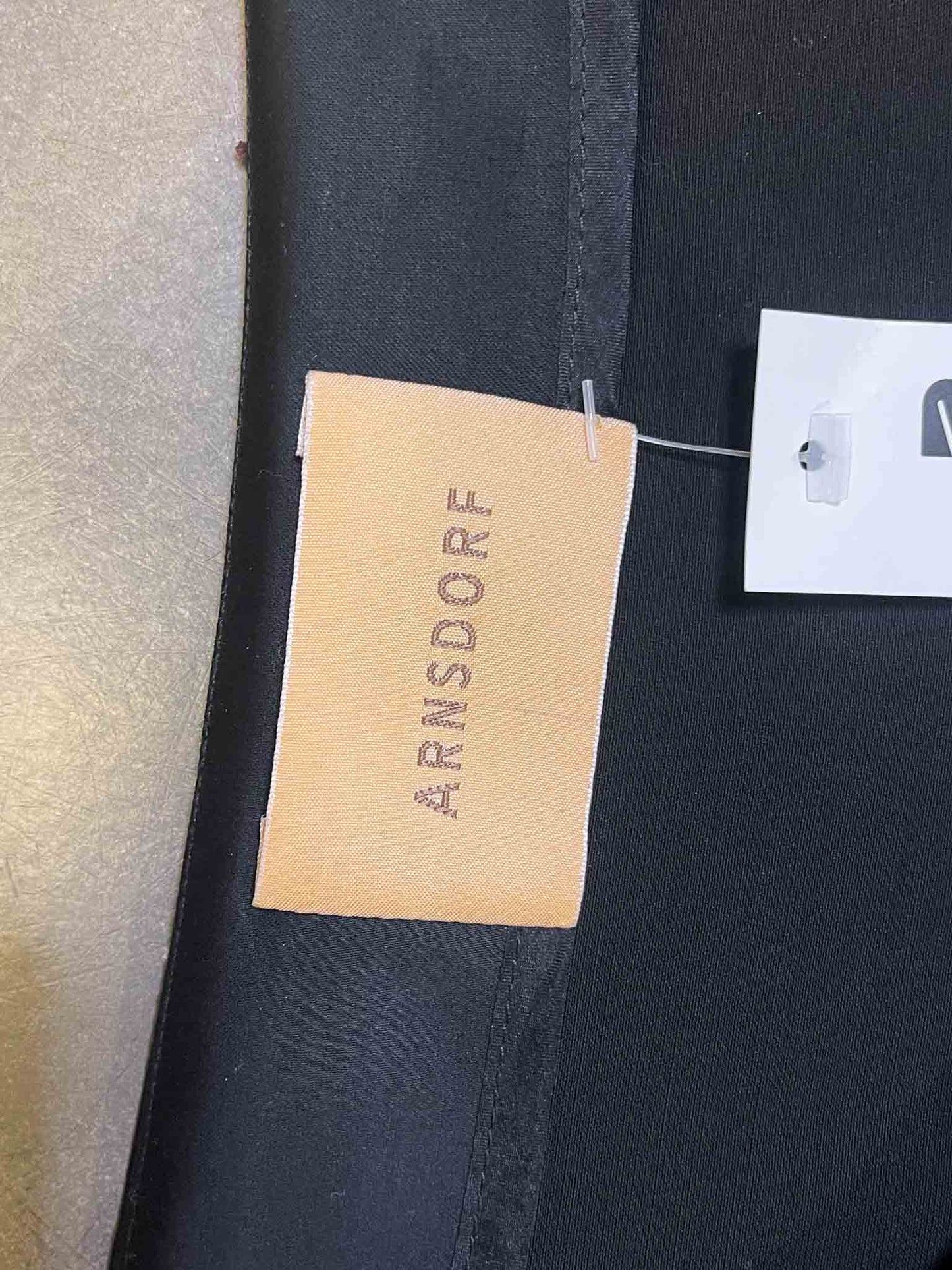 Size M/L | Arnsdorf Sateen Midi Dress