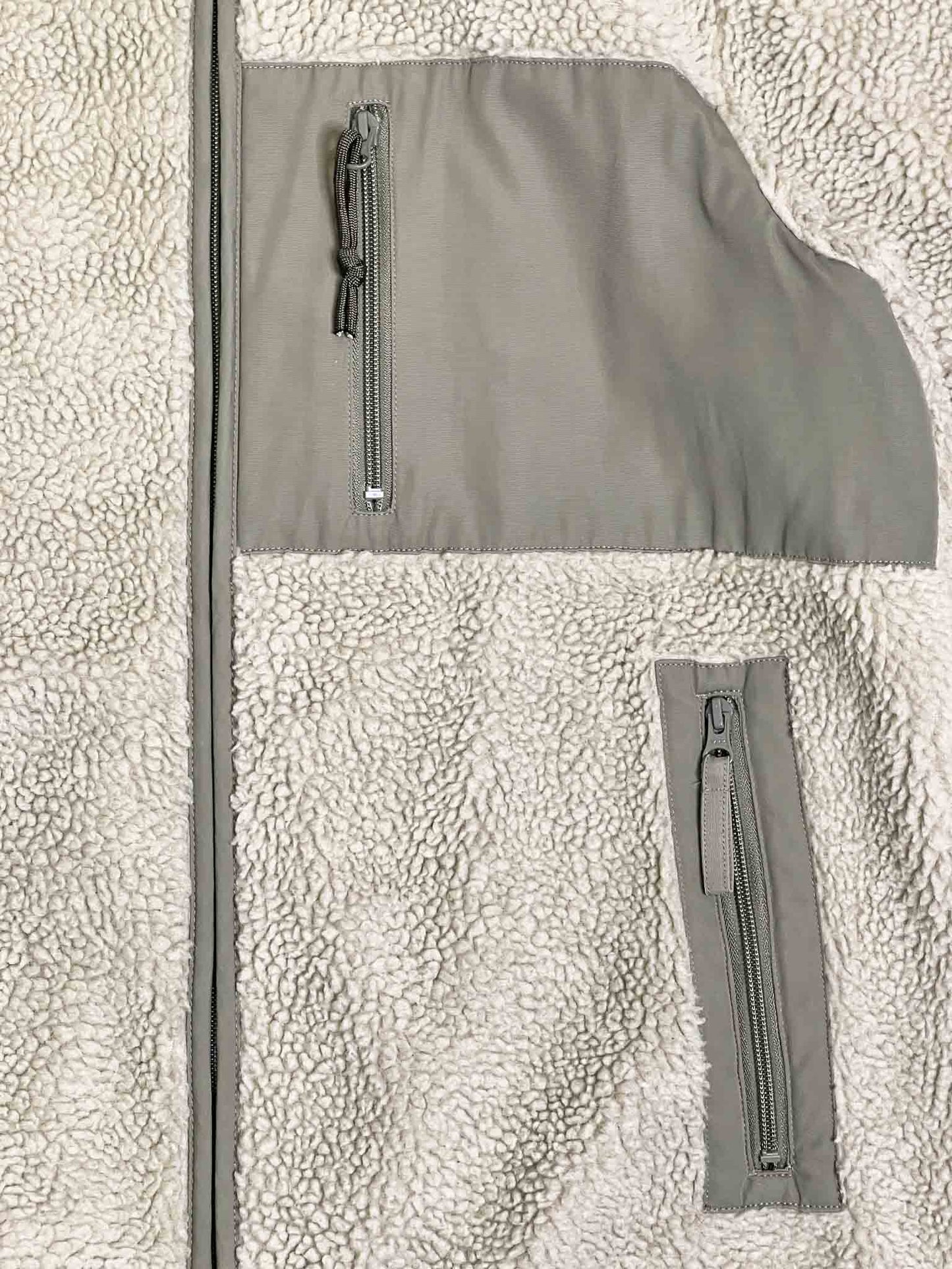 Size L | A Day's March Teddy Fleece Jacket
