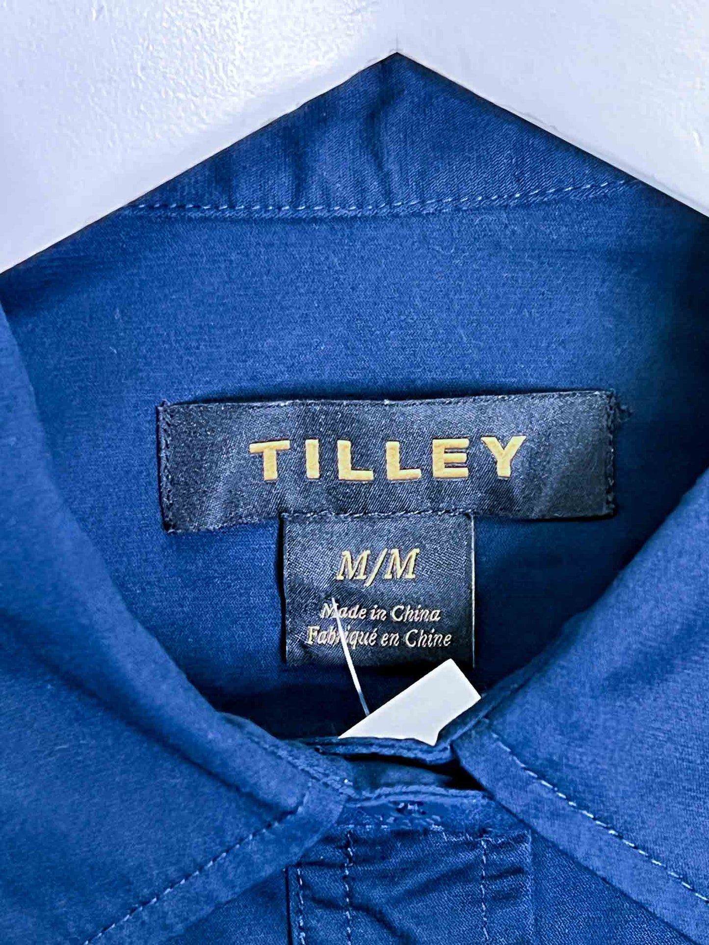 Size M | Tilley Button-Down Shirt