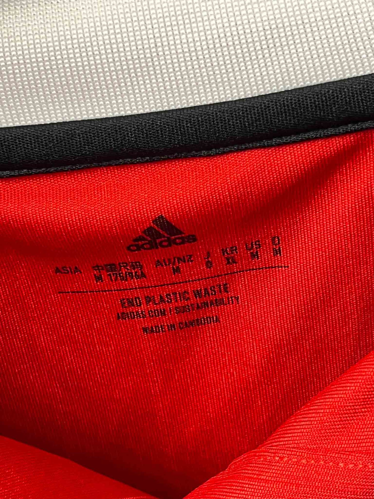 Size M | Manchester United Shirt