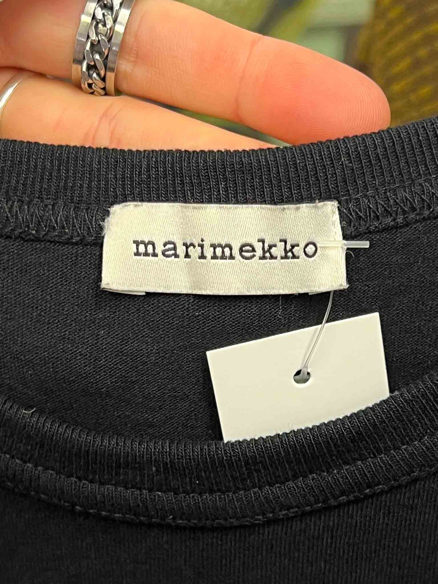 Size S | Marimekko White and Red Dots T-shirt