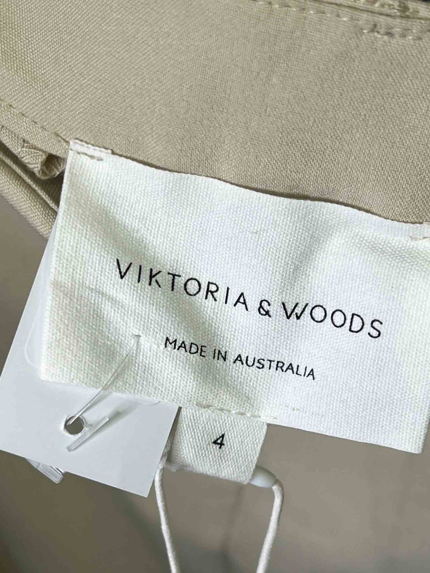 Size 4 (14) | Viktoria & Woods Pleated Mini Skirt