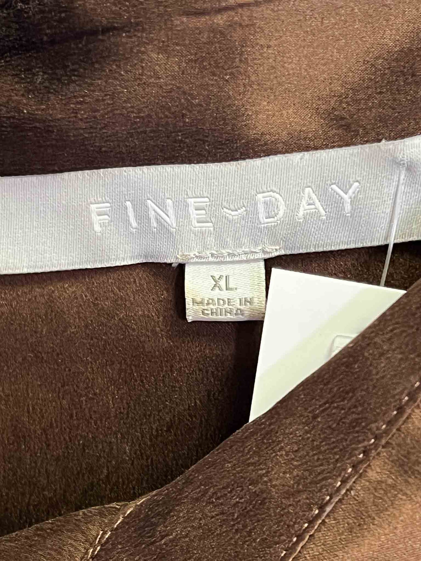Size XL | Fine Day Silk Shirt