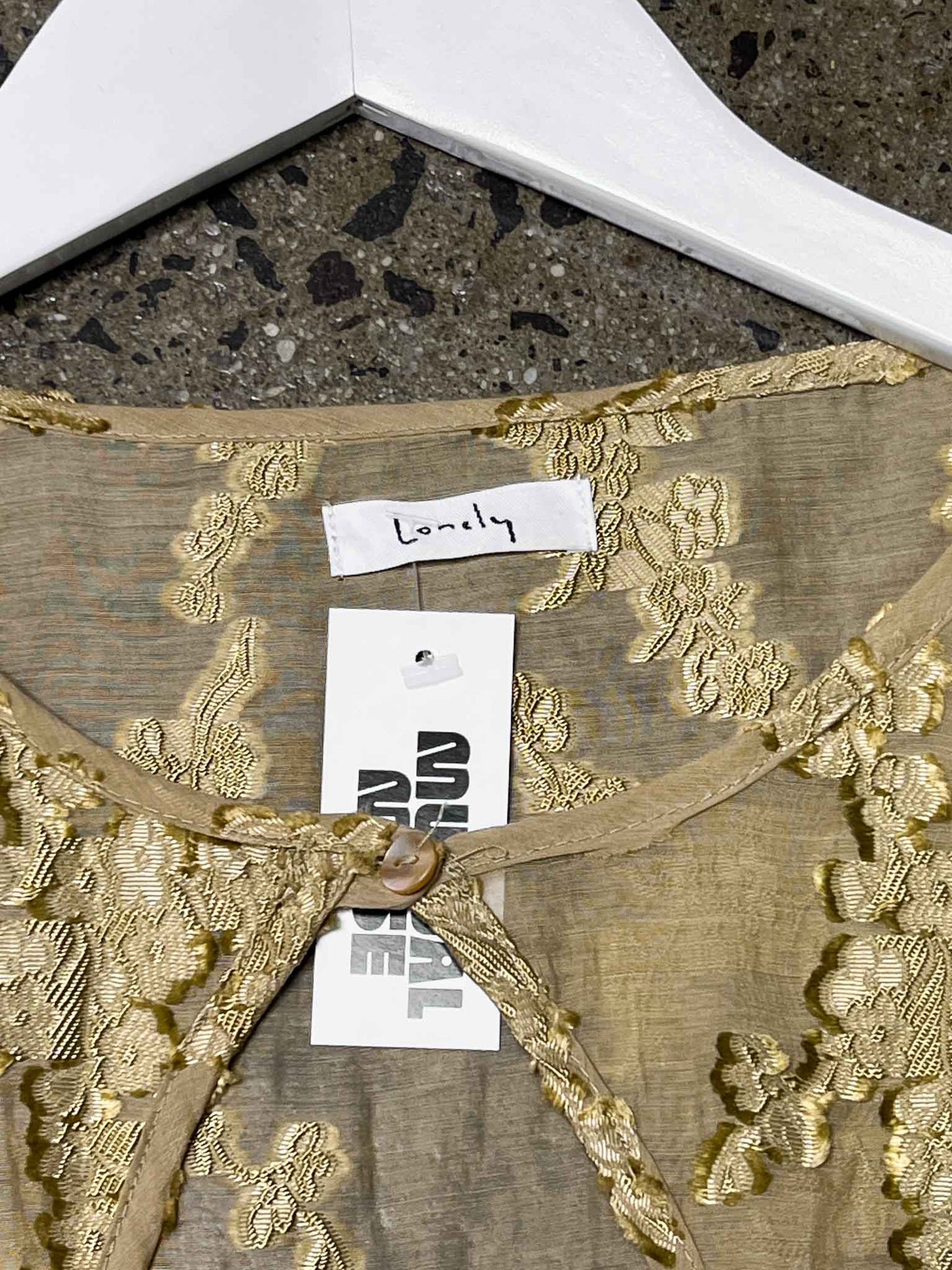 Size 16 | Lonely Peplum Floral Embroidery Top