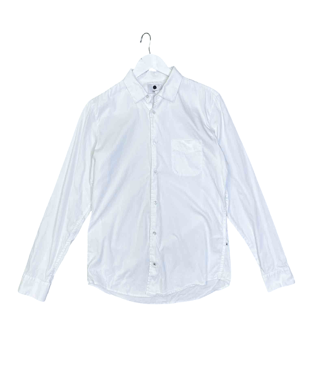 Size M | NN07 No Nationality White Shirt