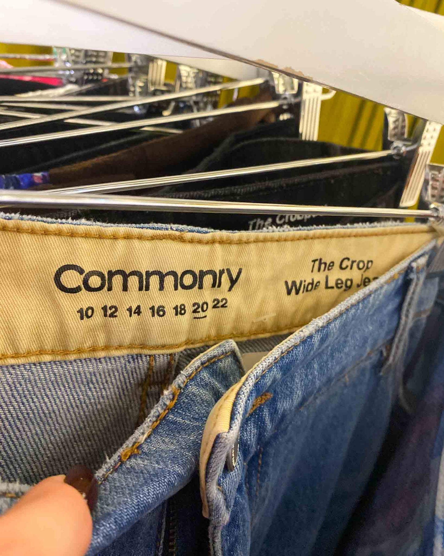 Size 20 | Commonry Wide Crop Jeans