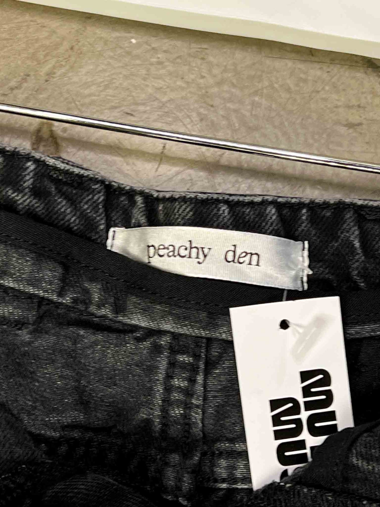 Size XXL | Peachy Den Greywash Straight Leg Buckle Jeans