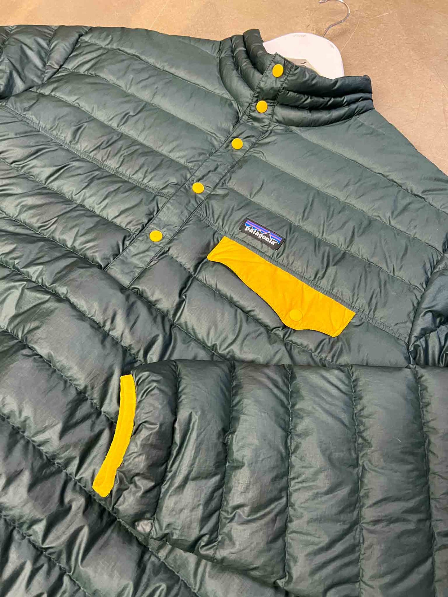 Size XXL | Patagonia Down Snap-T Pullover Jacket
