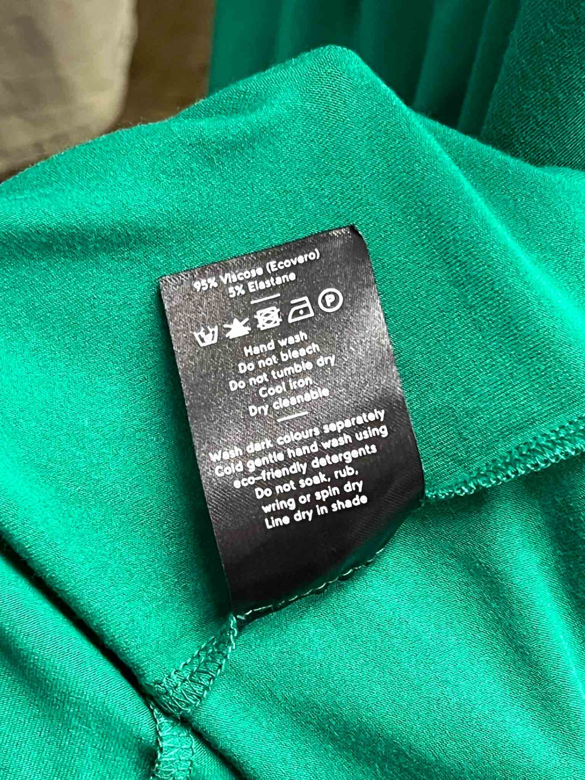 Size 20 | Elk Green Batwing Top With Tags