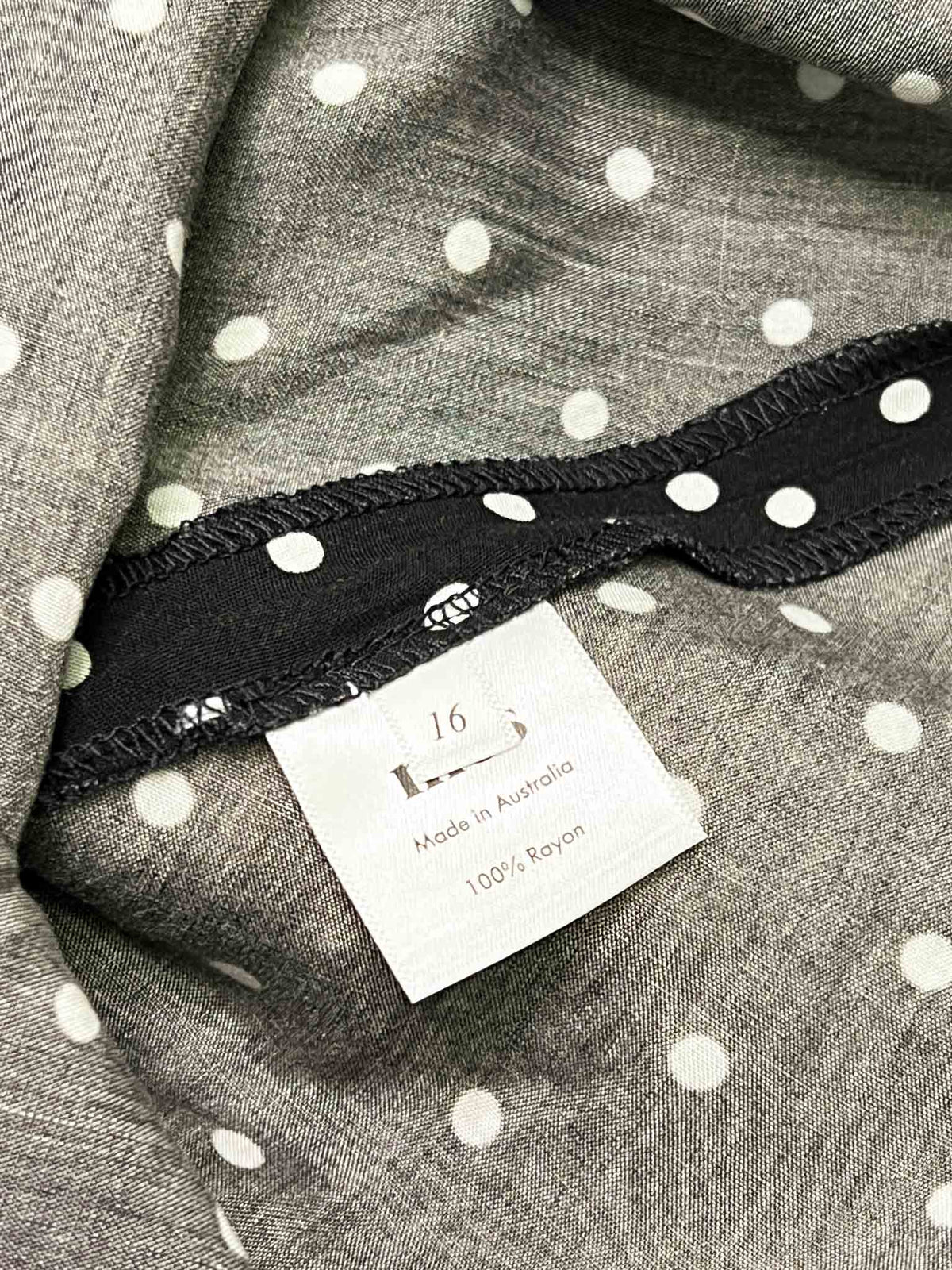 Size XXL | Nies PolkaDot Midi Skirt