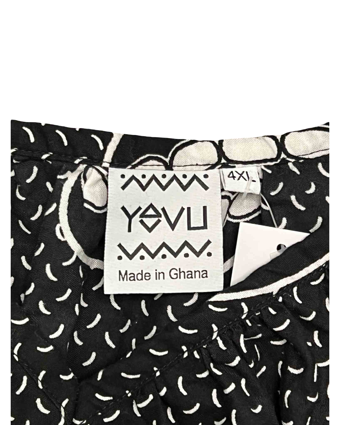 Size 4Xl | Yevu Black Patterned Cropped Top