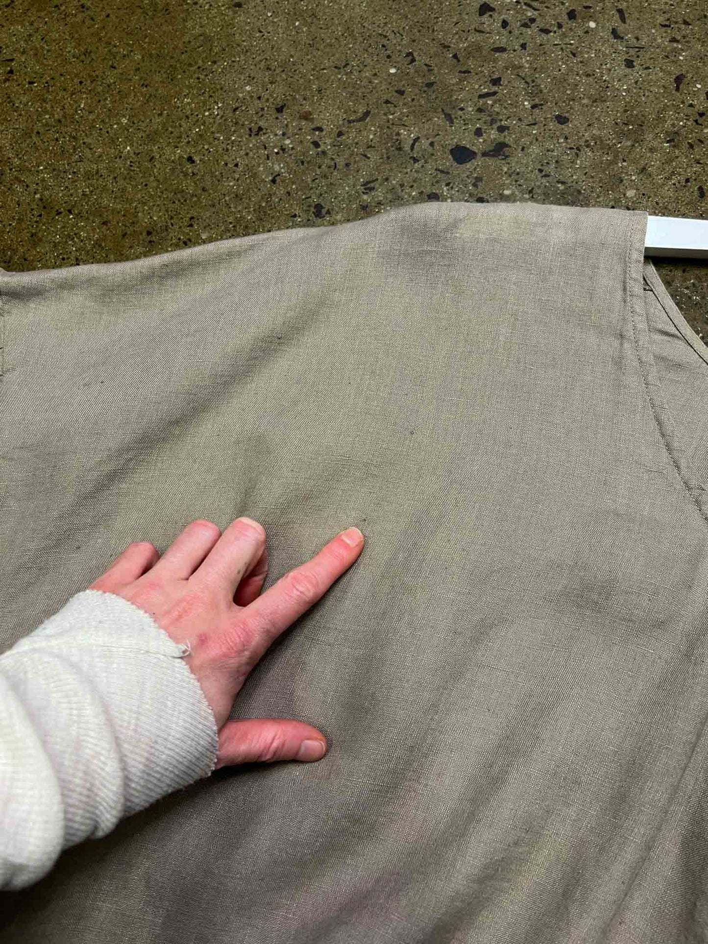 Size 16 | Paper Shadow by Dogstar Linen Top