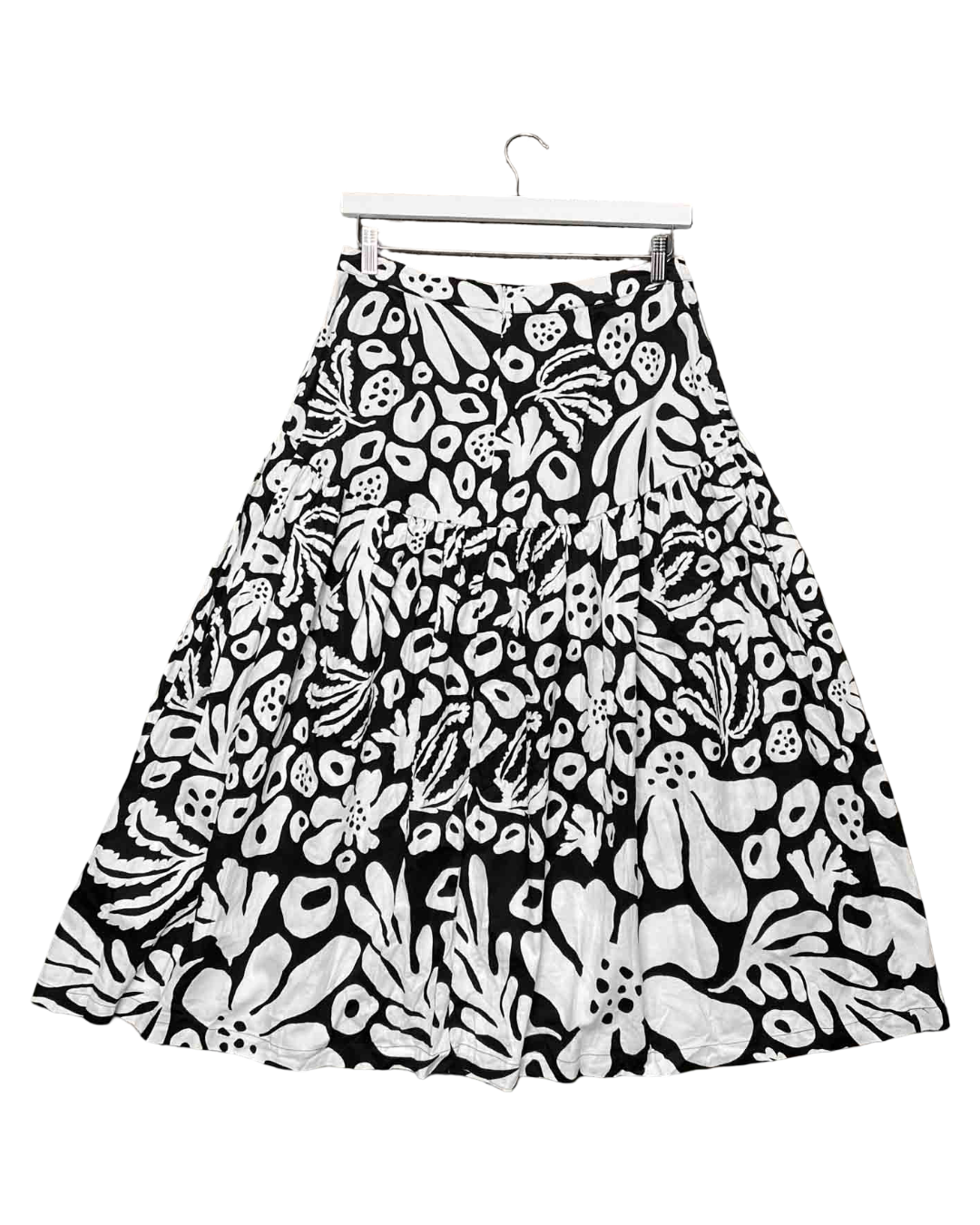 Size 10 (M) | Gorman Black/White Organic Cotton Leaf Skirt