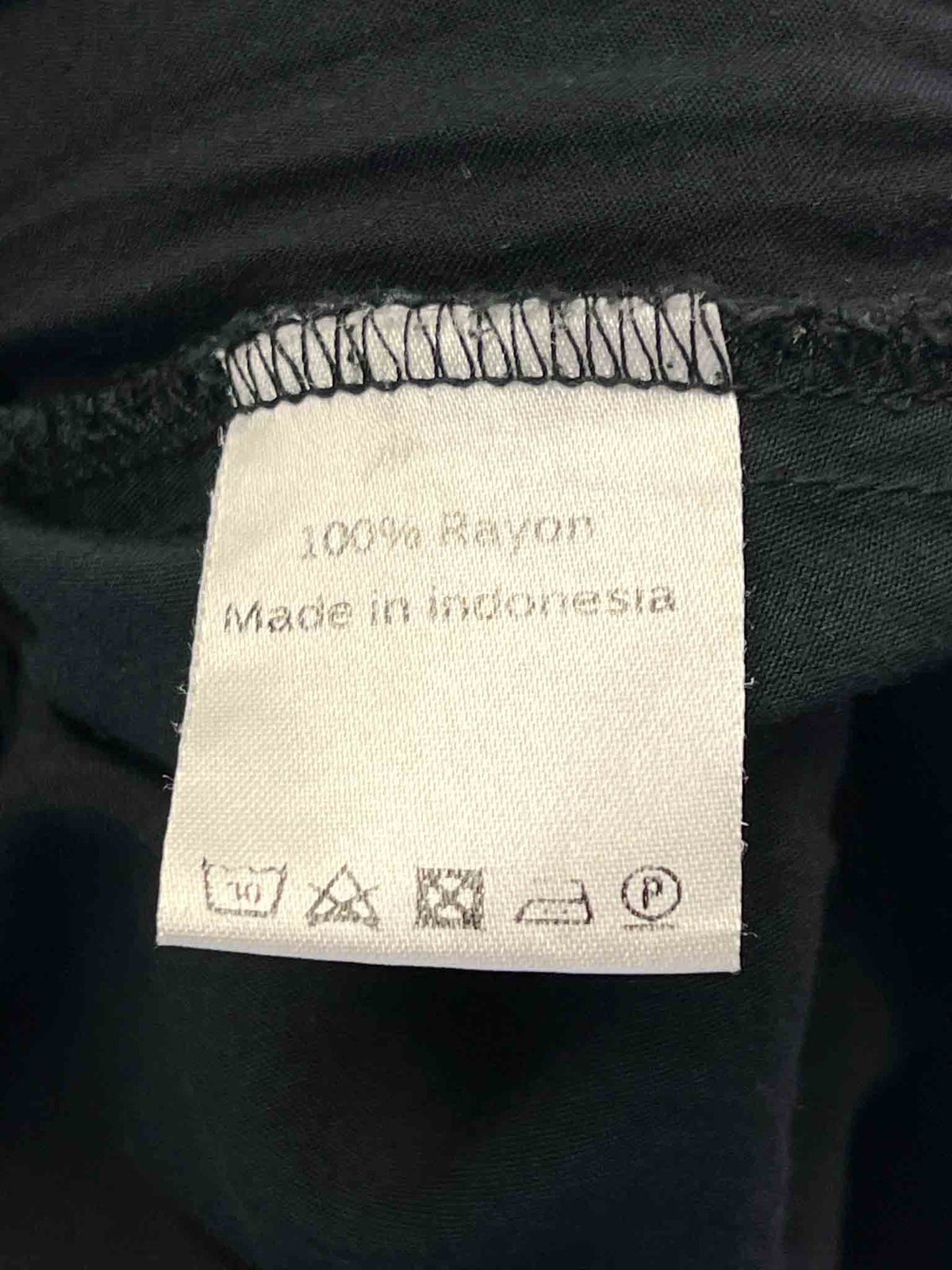 Size S | SUKU Black Moon Shirt
