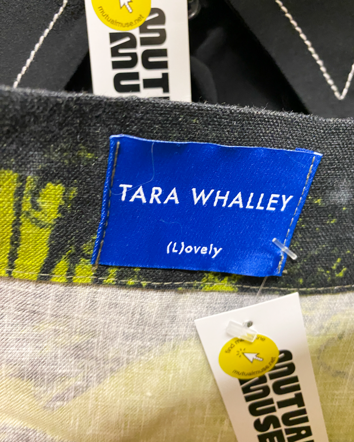 Size M | Tara Whalley Linen Black Swans Dress