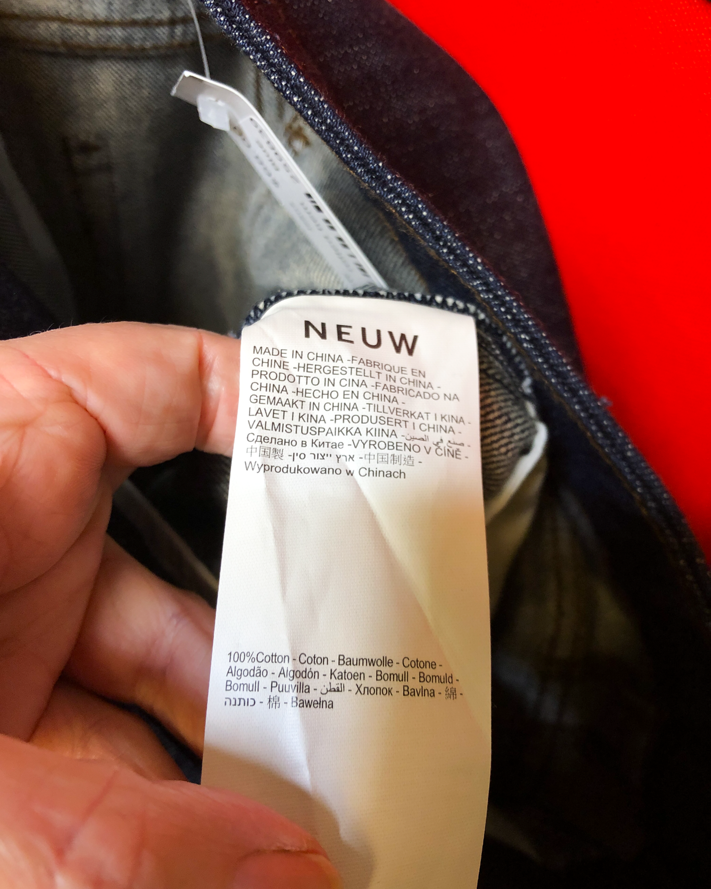 Size 32 | Neuw Yoko Baggy Roll Up Jeans