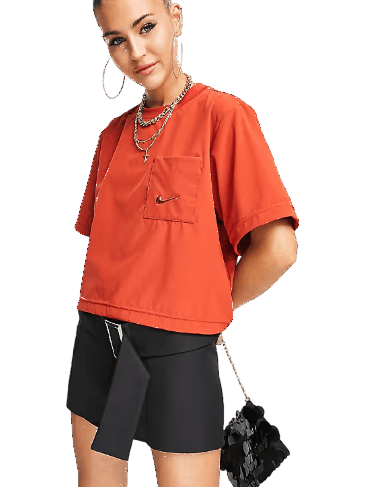 Size M | Nike Sportswear Everyday Boxy T-shirt