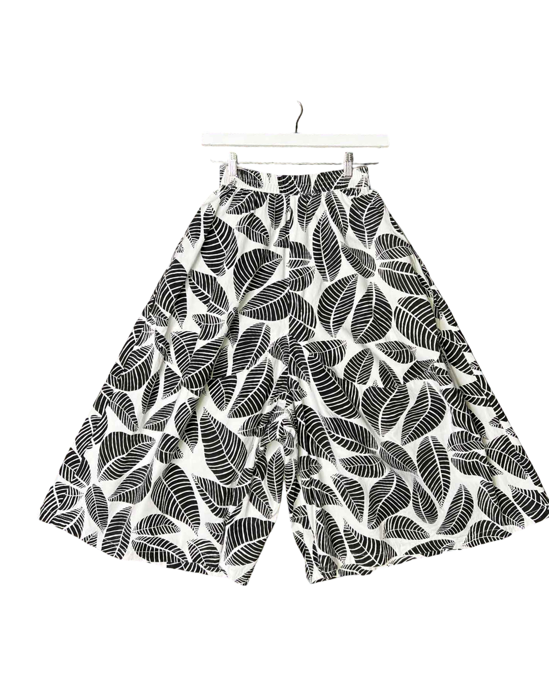 Size S | Alpha60 Floral Culotte Pants