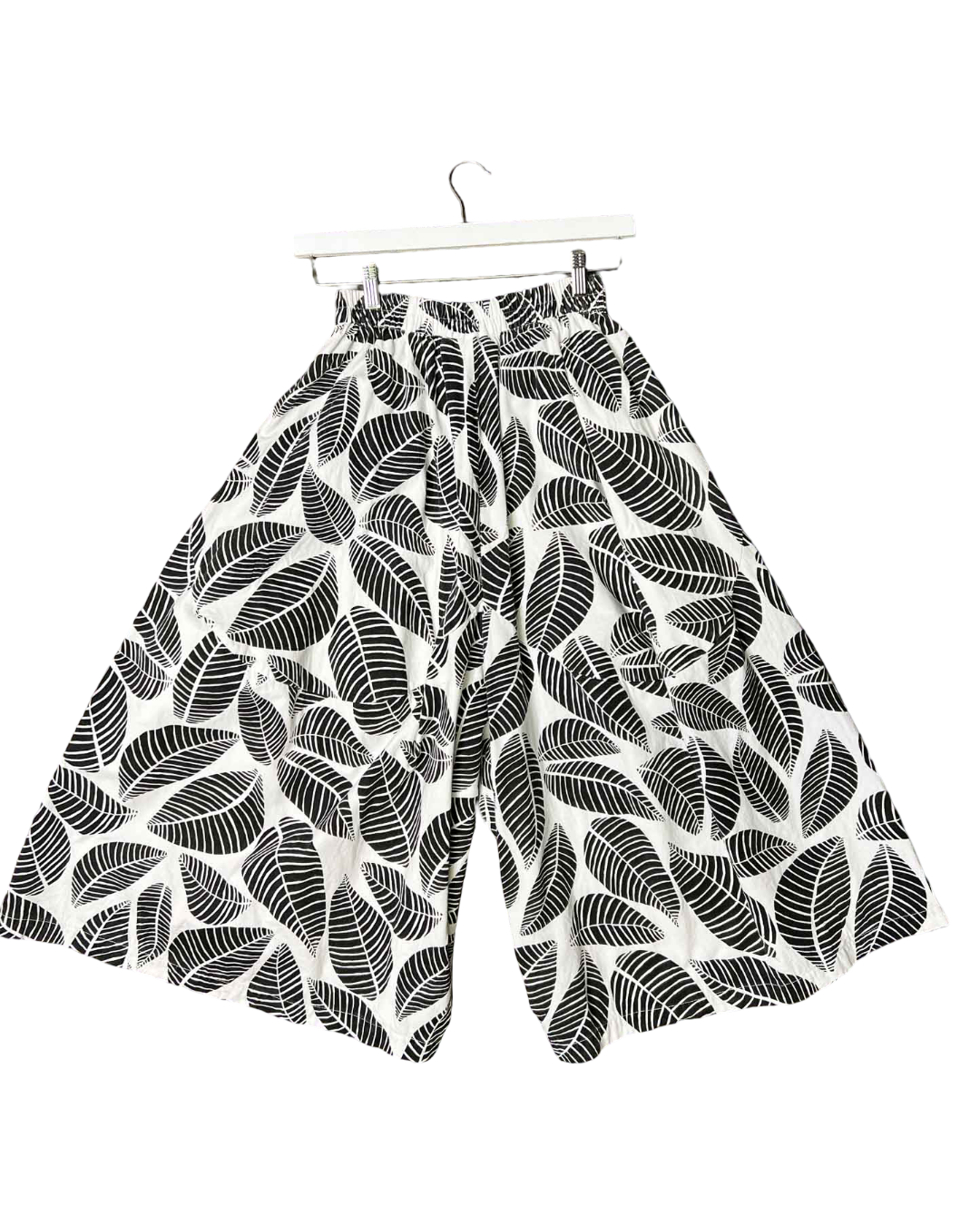 Size S | Alpha60 Floral Culotte Pants