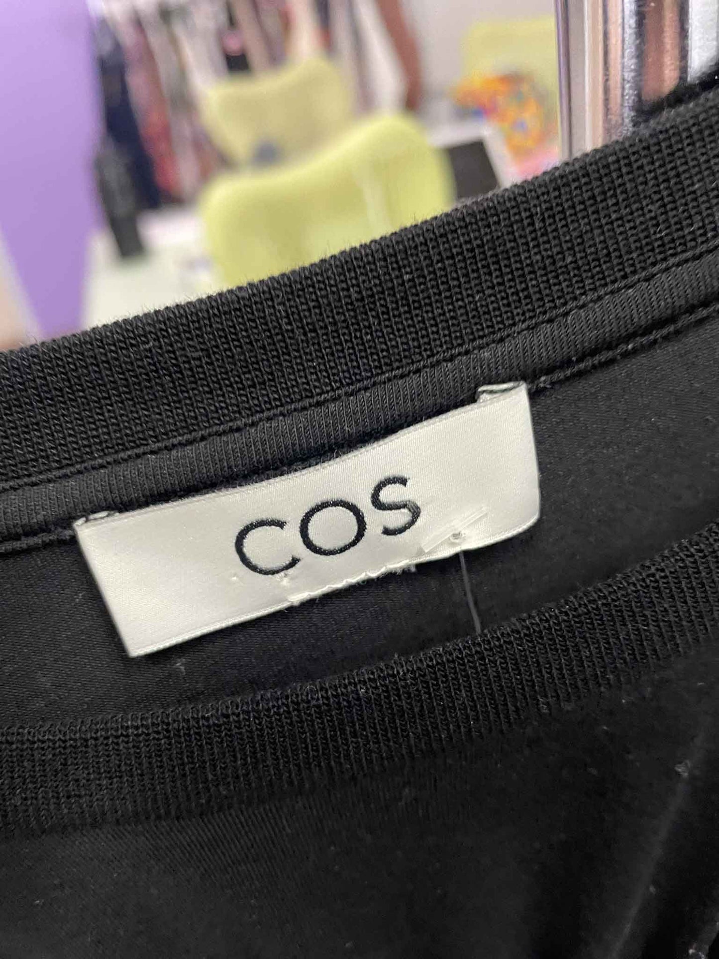 Size M | COS Ruched Top