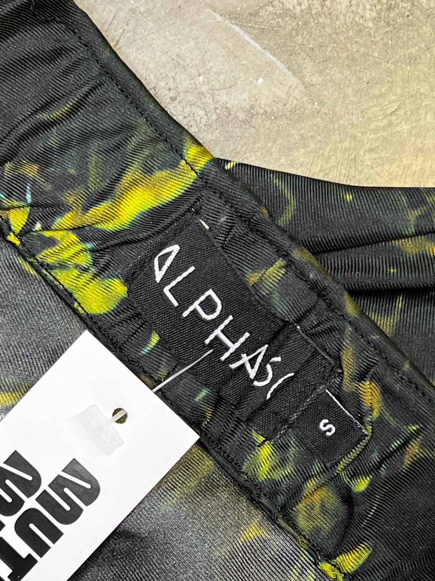 Size S | Alpha60 Silk Green Marble Flared Pants
