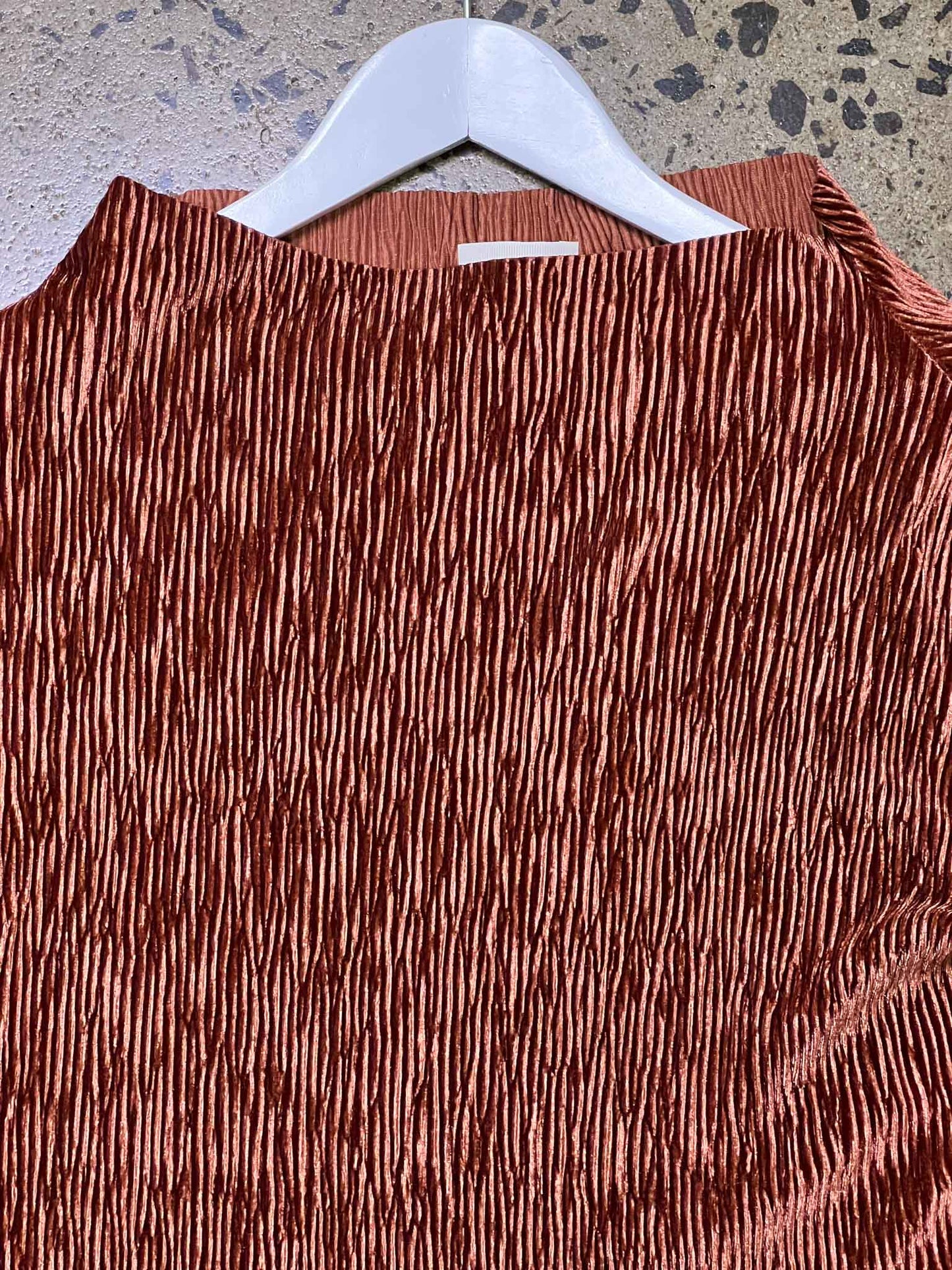 Size 14 | Leonard St Velour Ribbed Top