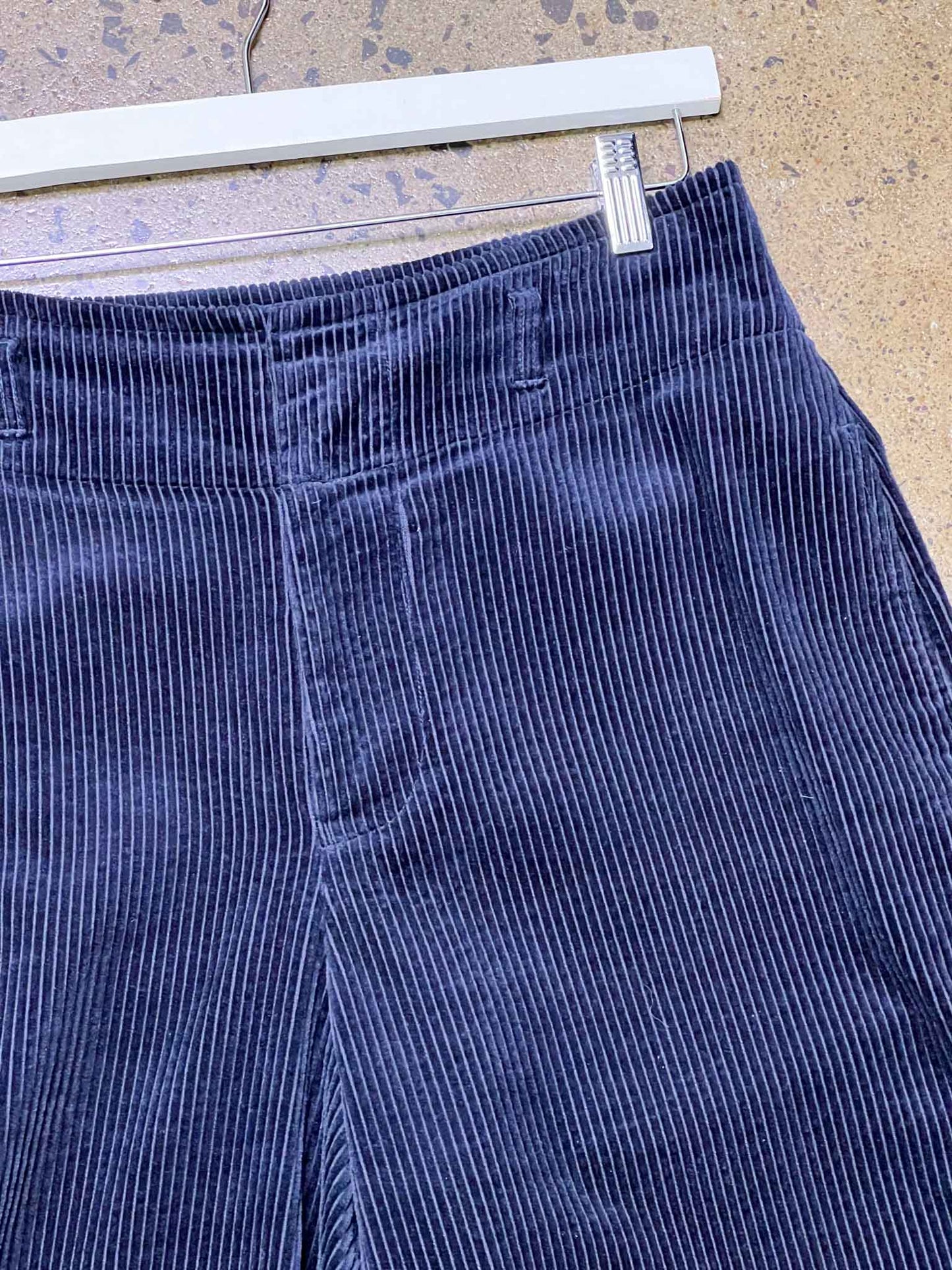 Size 10 | Elk Cropped Corduroy Pants