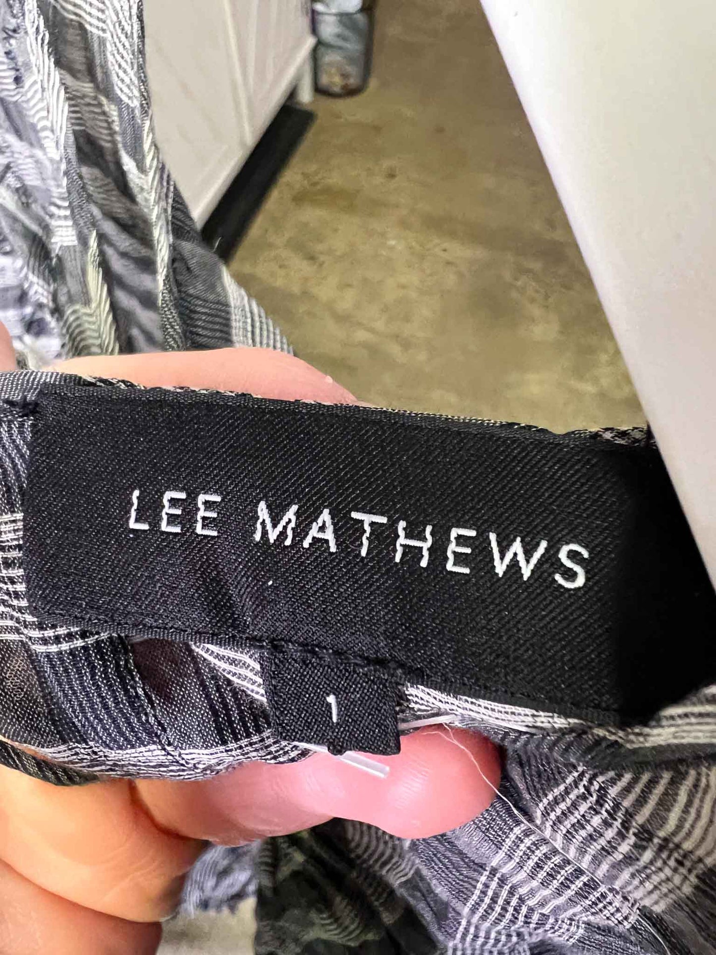 Size 1 (8) | Lee Mathews Silk Ruffled Top