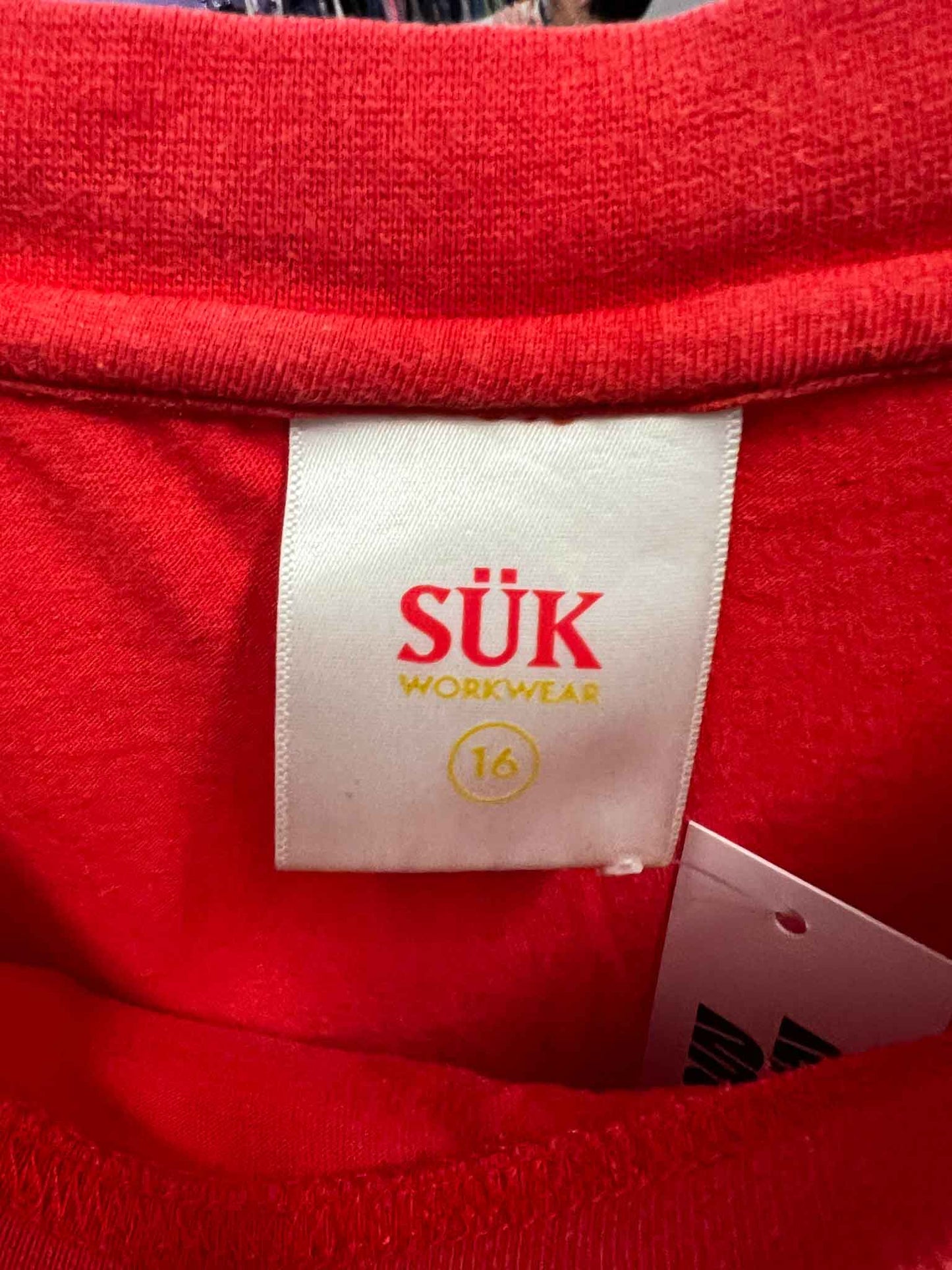 Size 16 | Sük Logo T-shirt