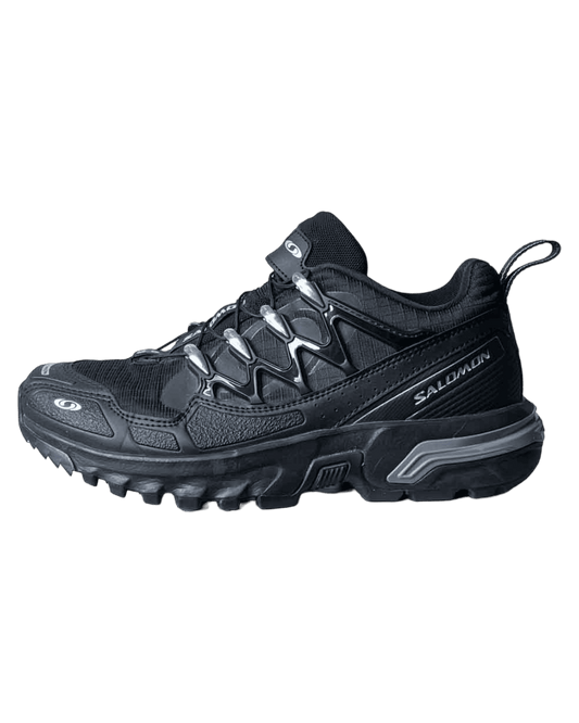 Size 38.5 | Salomon ACS + Night Sneakers