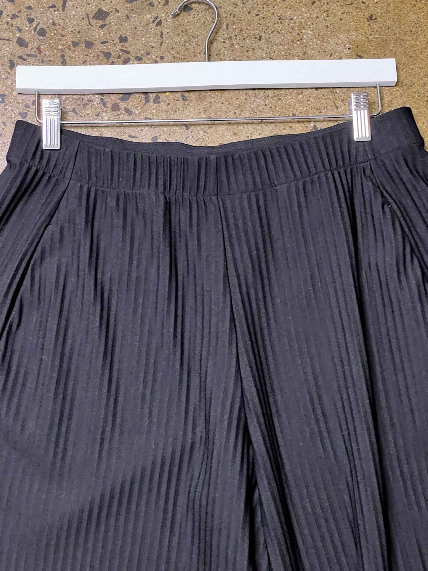 Size M | COS Ribbed Wide Leg Pants