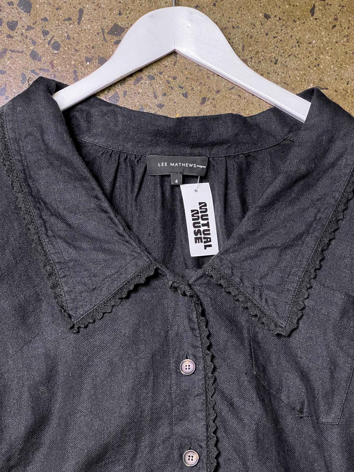 Size 4 (XL) | Lee Mathews Linen Frilly Shirt