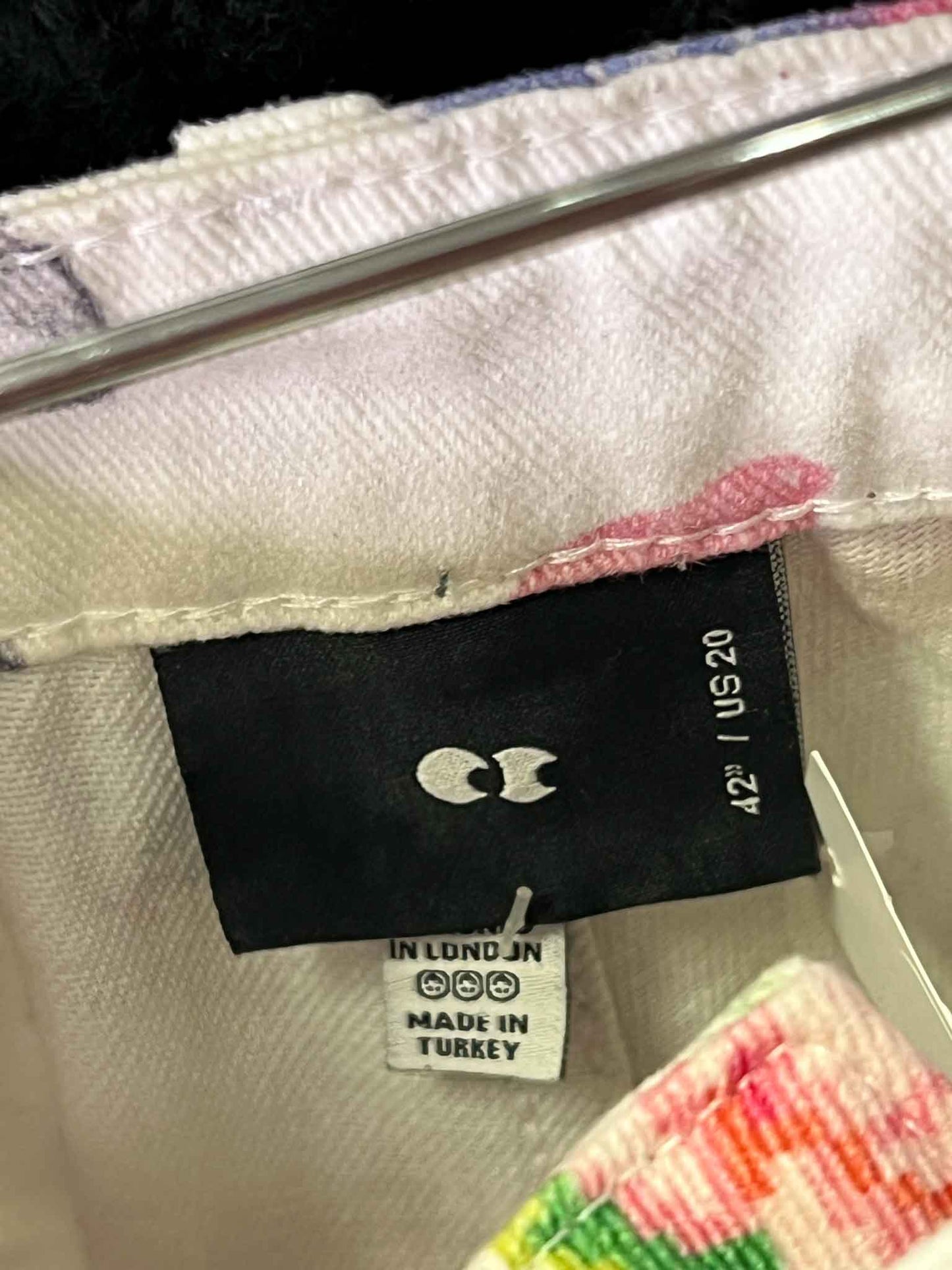 Size 42 | Lazy Oaf Not Working Jeans