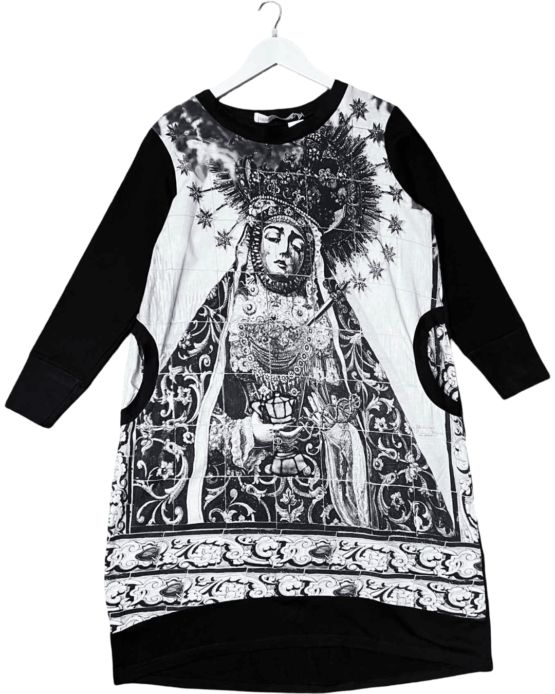 Size XL | Tiffany Treloar Mary Graphic Dress
