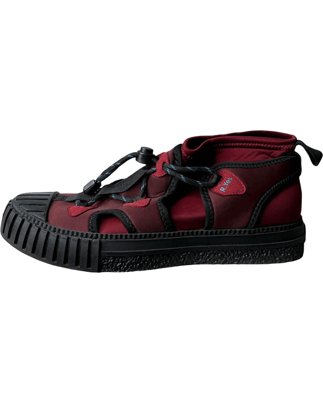 Size 42 | Radical Yes Tokyo Neoprene Hiking Sneaker