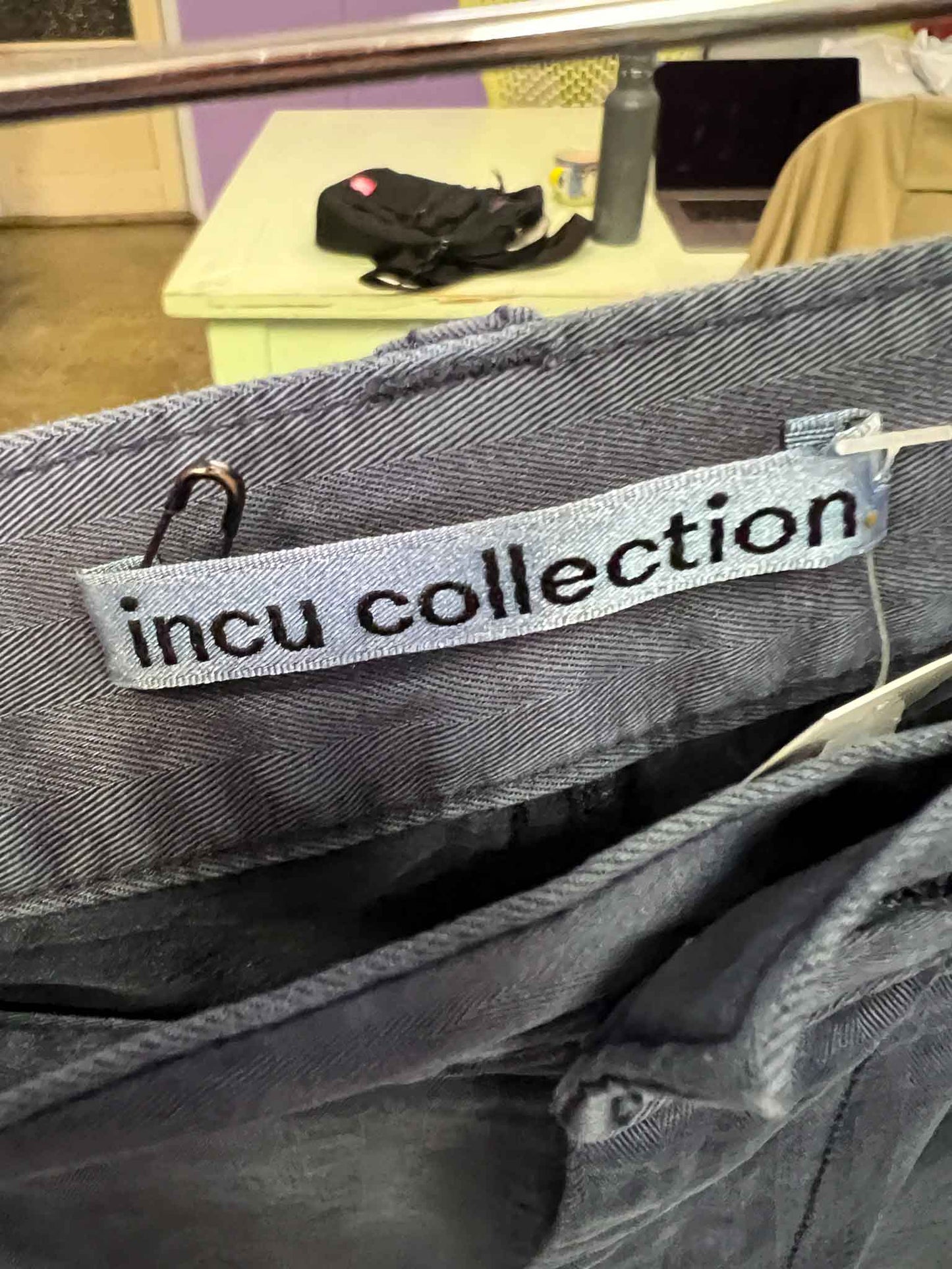 Size 32 | Incu Collection Carpenter Pants