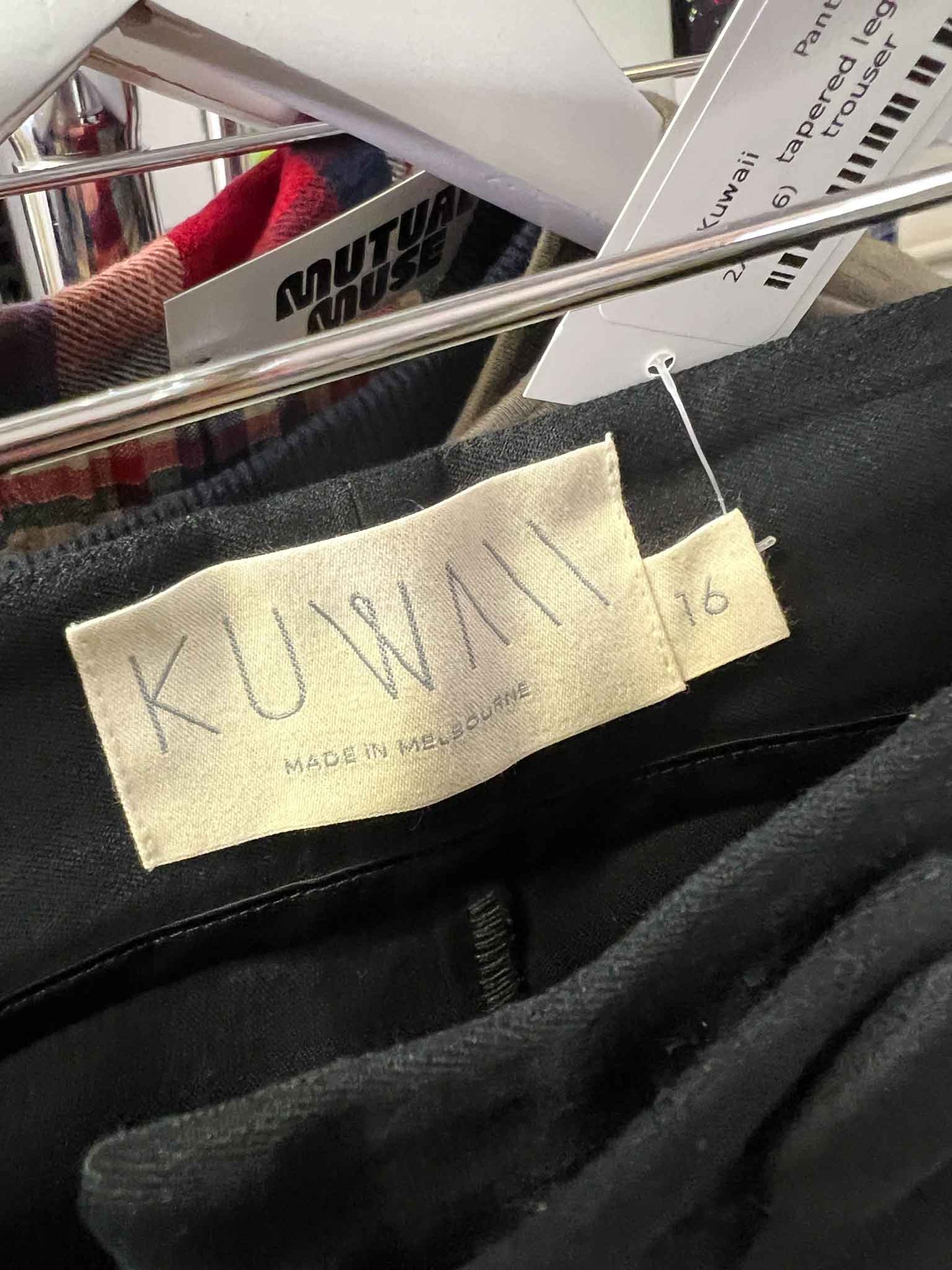 Size 16 | Kuwaii Tapered Leg Pants