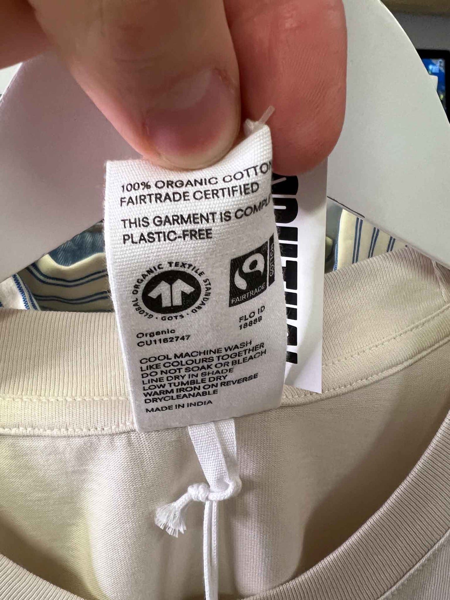 Size XL | Kowtow Compost Tee With Tags
