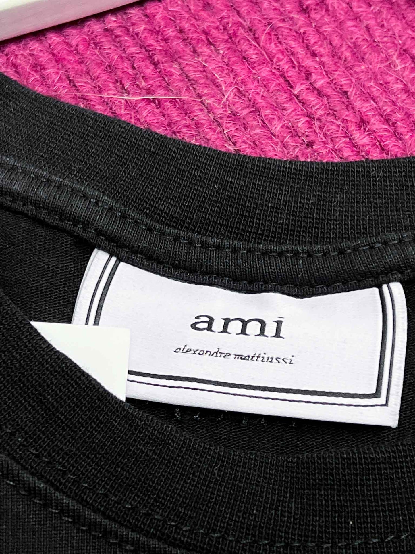 Size S | Ami Paris Logo T-Shirt