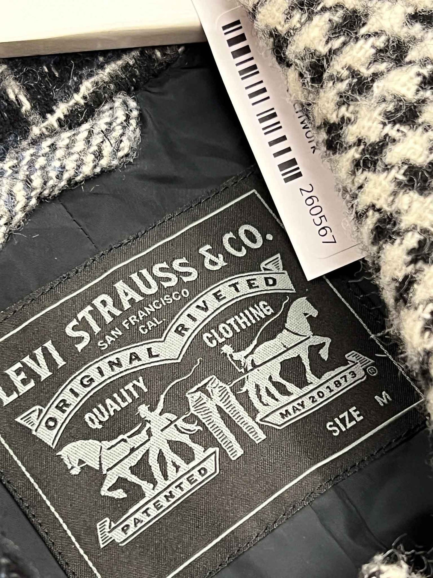 Size M | Levi's Houndstooth Wool Coat