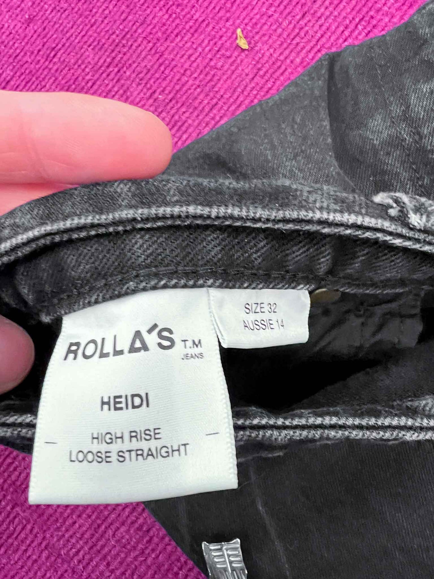 Jeans 32 | Rolla's High Rise Loose Straight Jeans