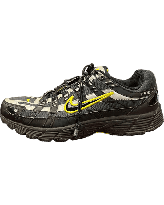 Size 42 | Nike P-6000 Sneakers