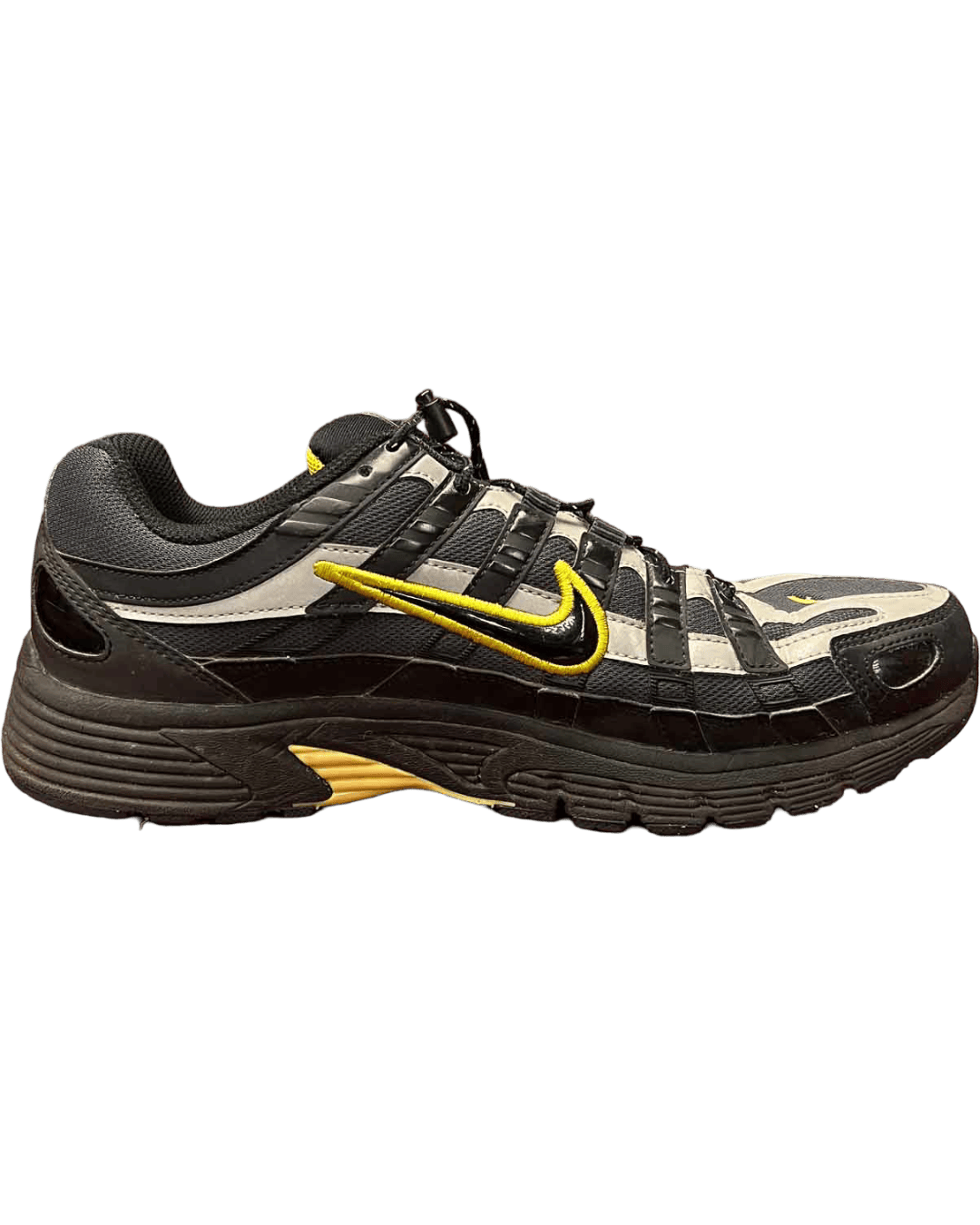 Size 42 | Nike P-6000 Sneakers