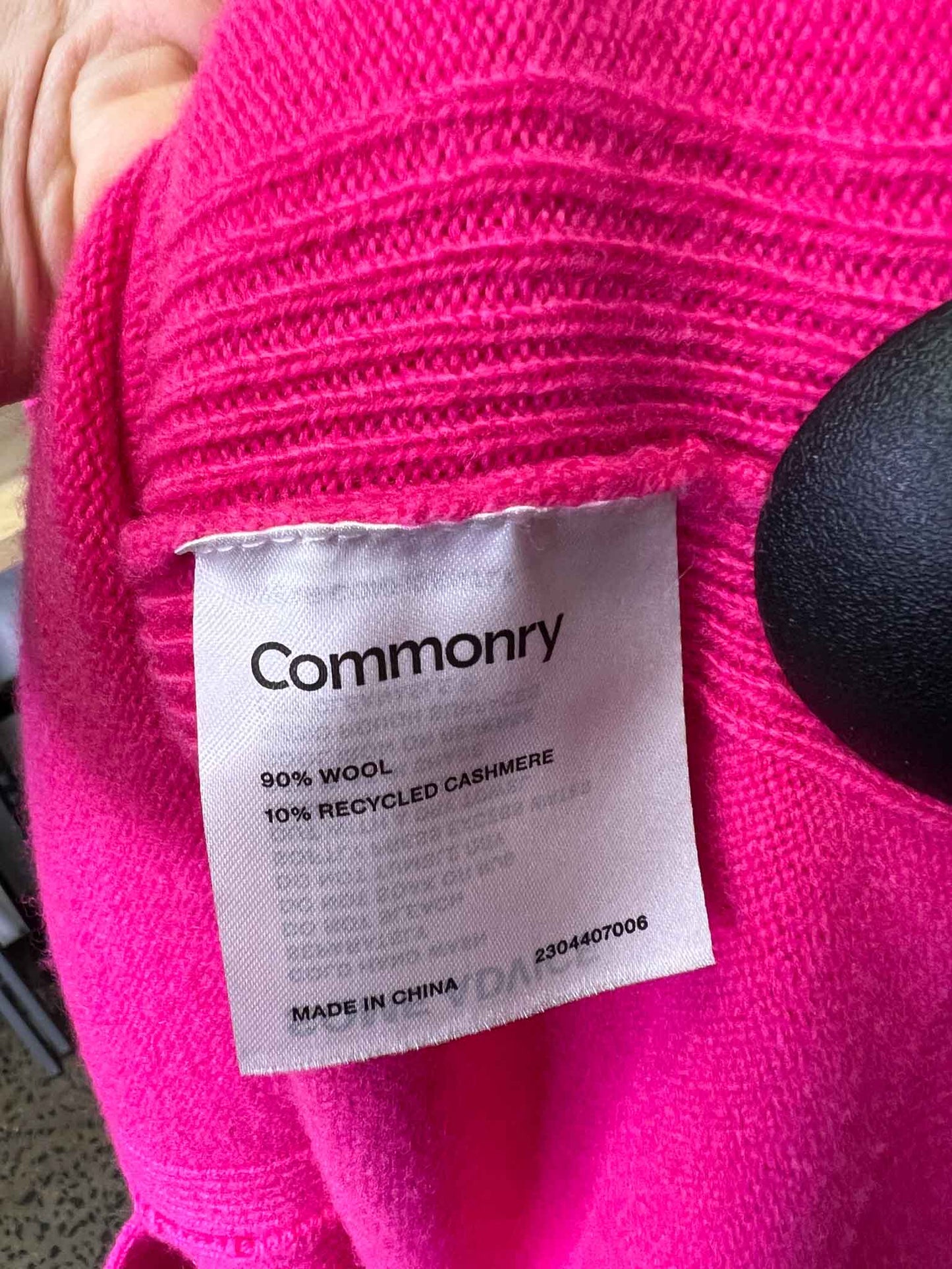Size 22 | Commonry V-Neck Jumper