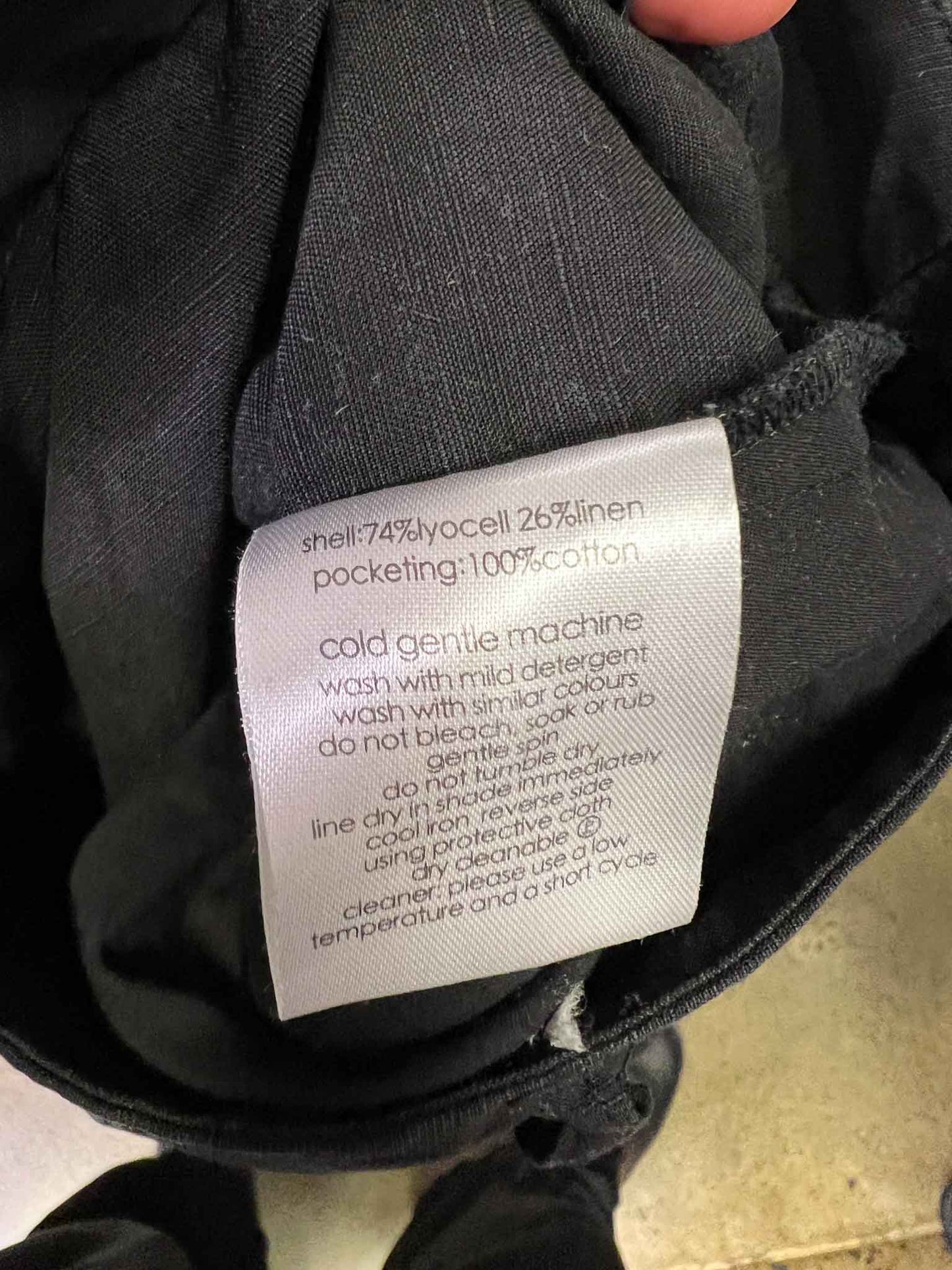 Size 18 | Gorman Embroidered Lettuce Hem Pants