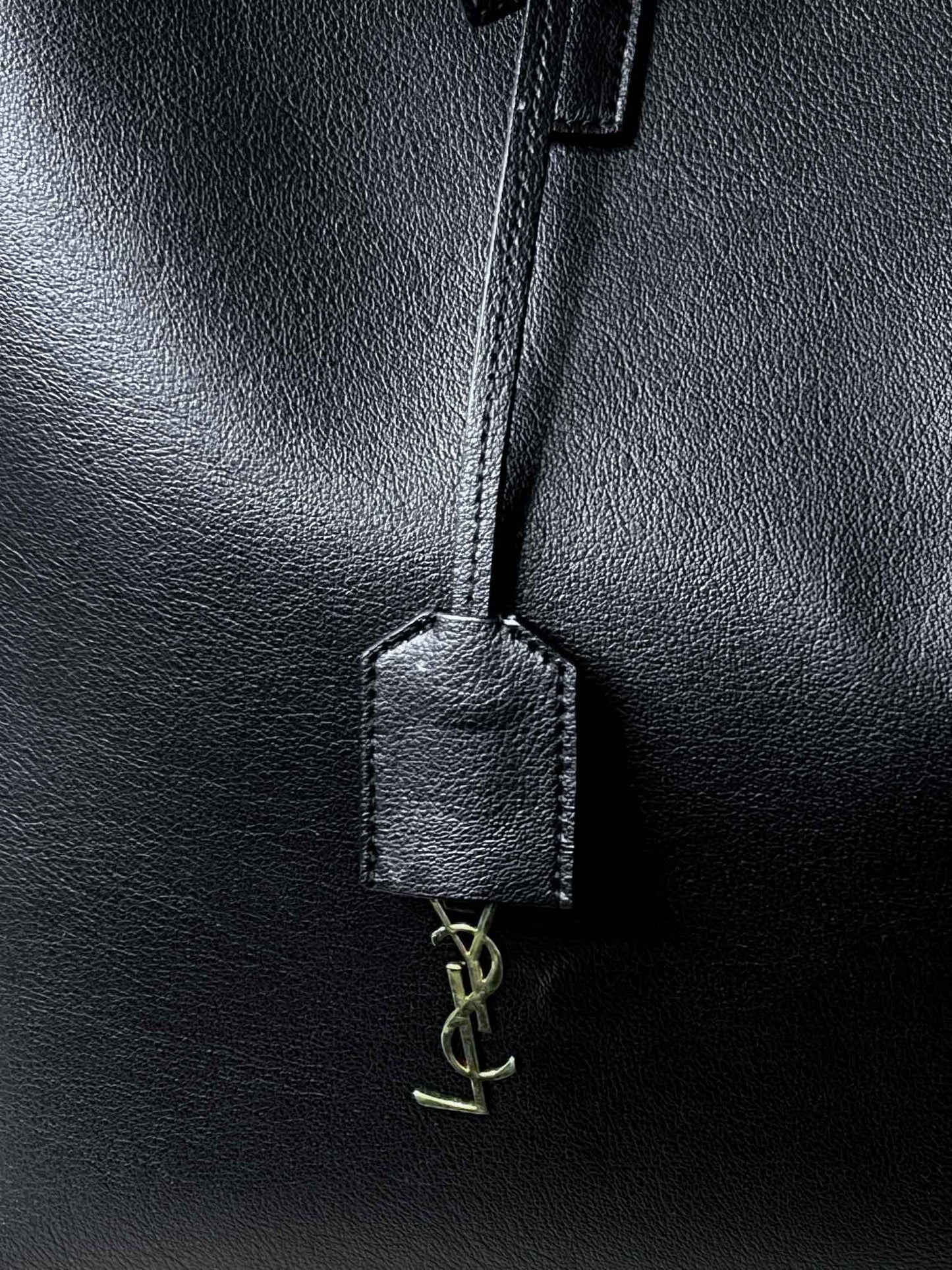Saint Laurent Leather Shopping Tote Bag