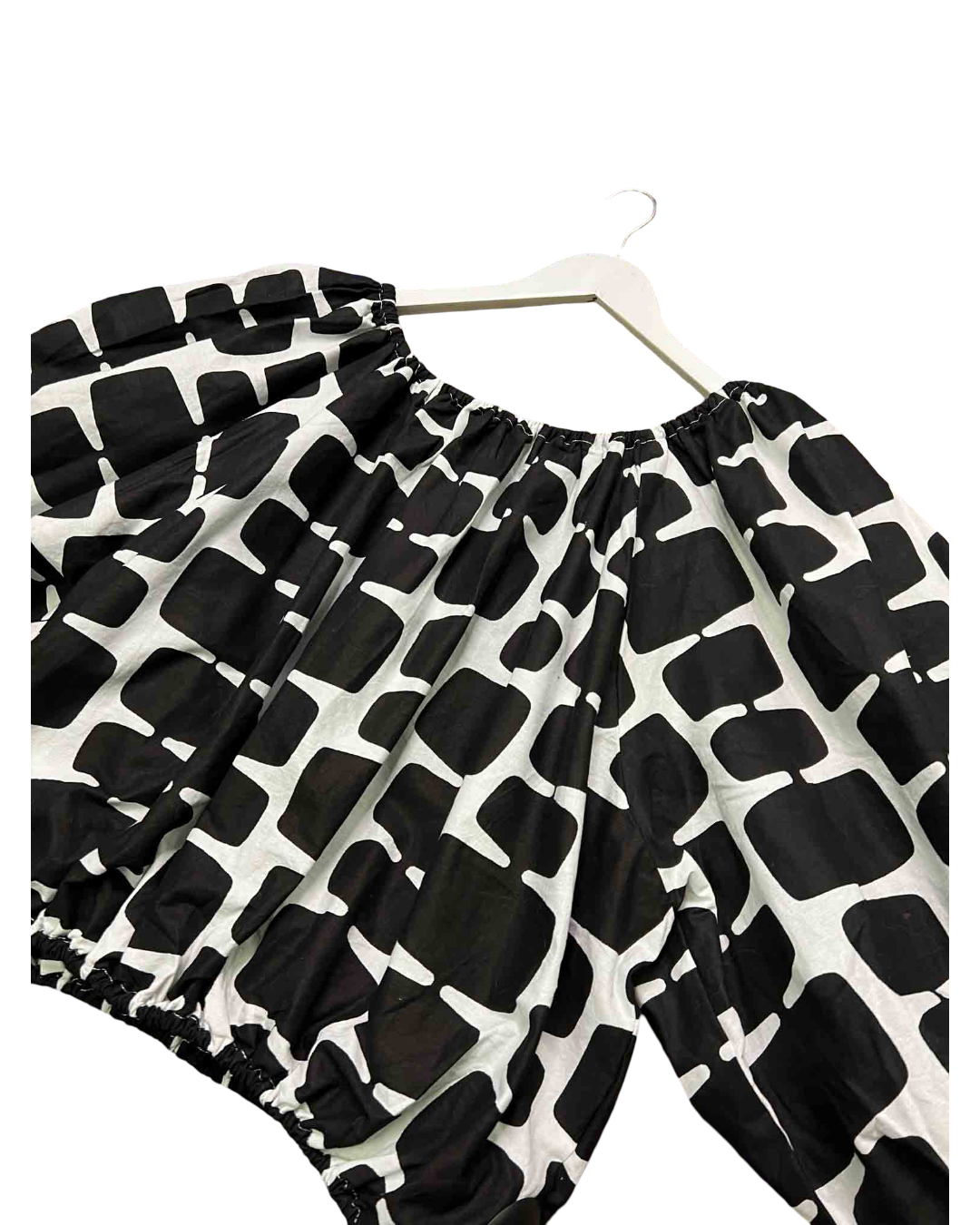 Size XXL | Yevu 'Tent' Black and White Geometric Top With Tags